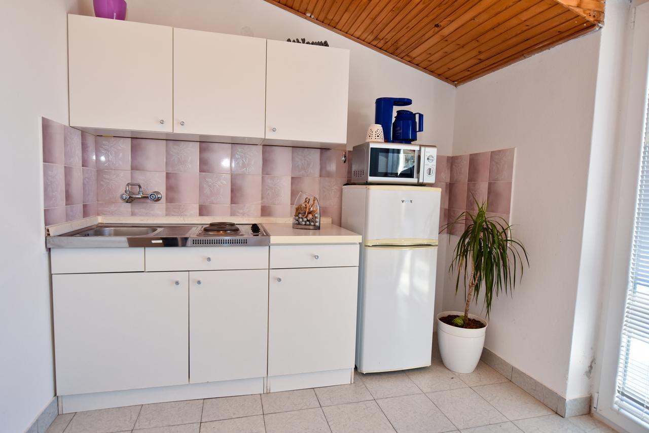 Apartments Miki 2 Novalja Kültér fotó