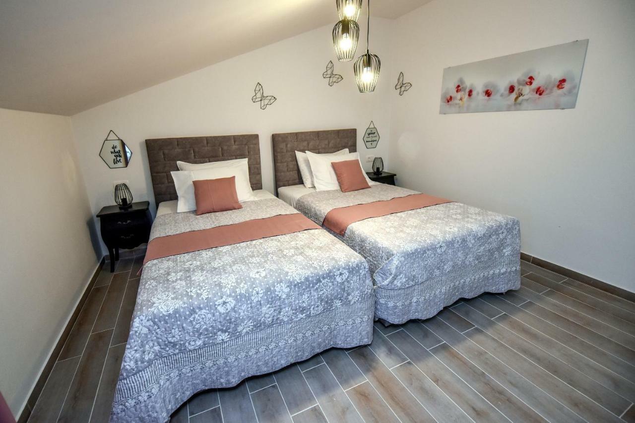 Apartments Miki 2 Novalja Kültér fotó